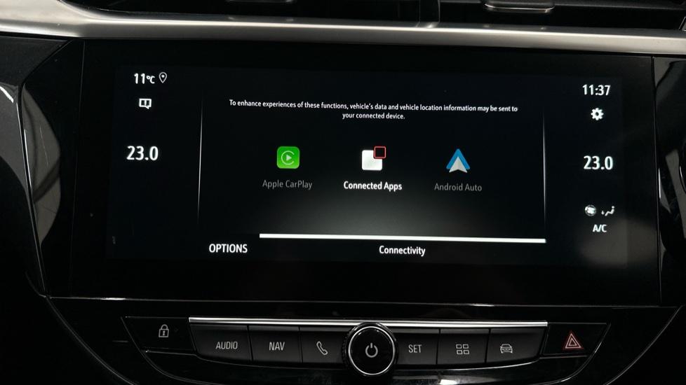 Apple CarPlay/Android Auto 