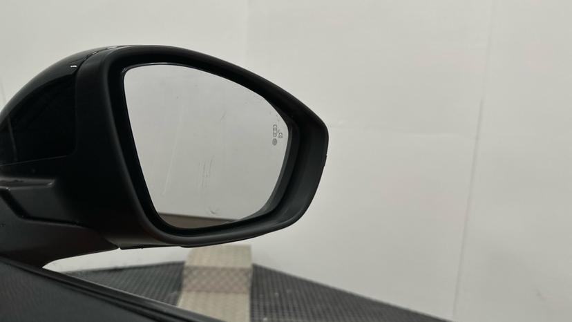 Blind Spot Monitoring System 