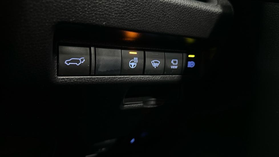 Heated Steering Wheel 