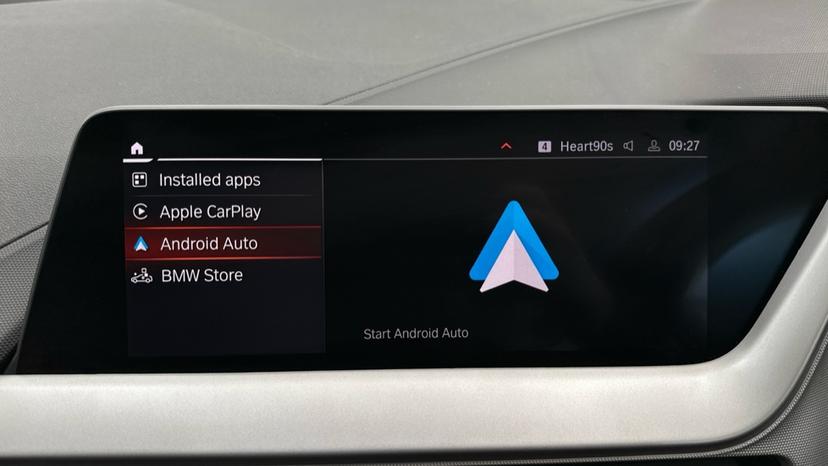 Apple Car Play & Android Auto