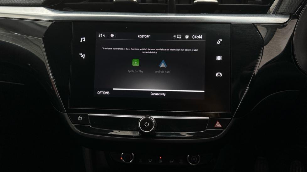 Apple Car Play & Android Auto