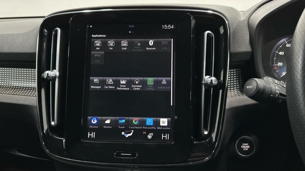 Apple Car Play & Android Auto