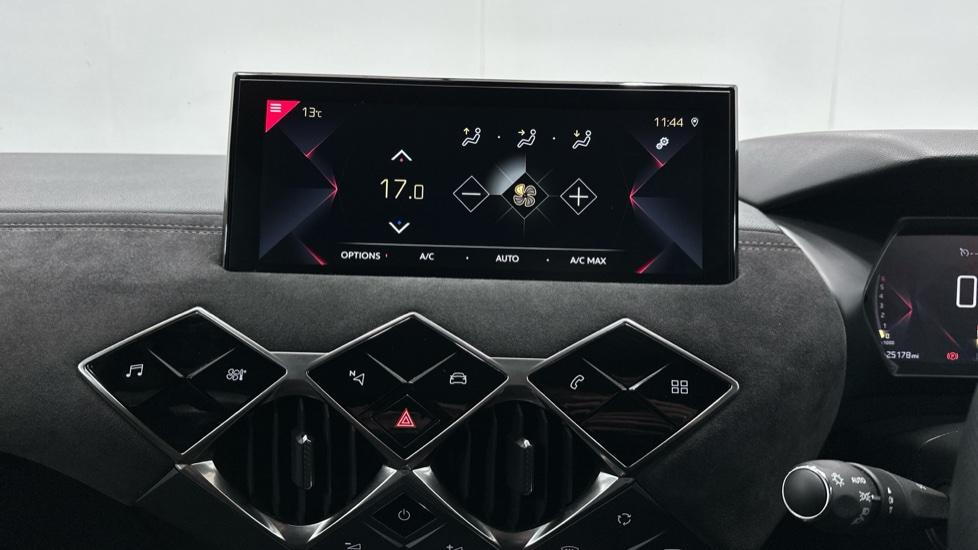 Air Conditioning /Dual Climate Control 