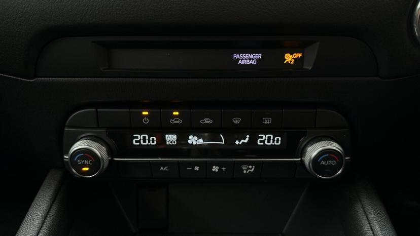 Air Conditioning /Dual Climate Control 