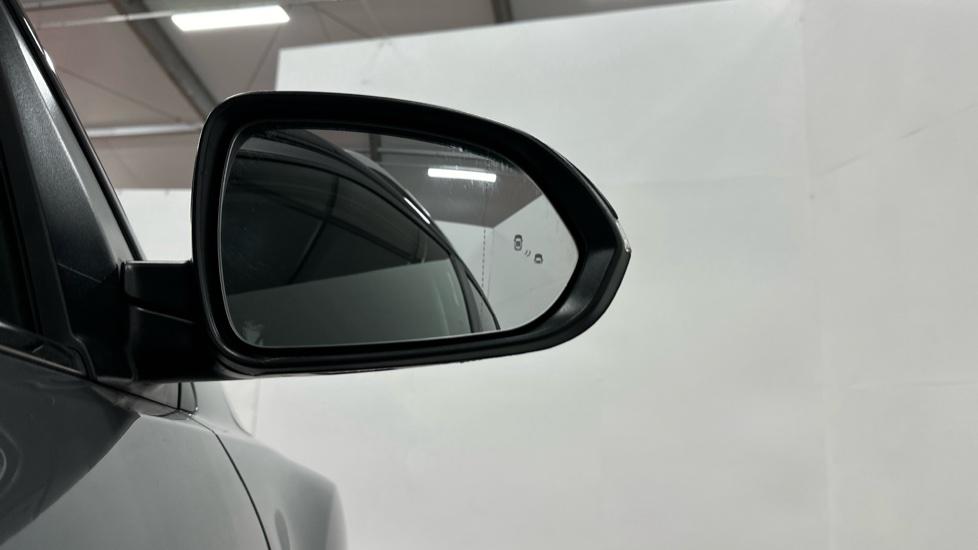 Blind Spot Monitoring System 