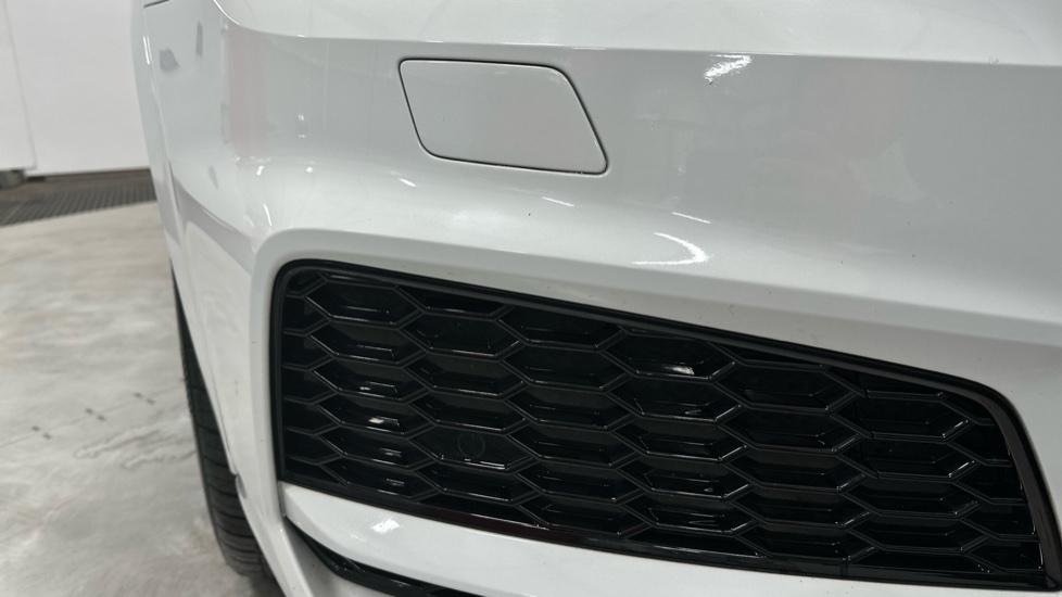 Front Parking Sensors/Headlight Washers 