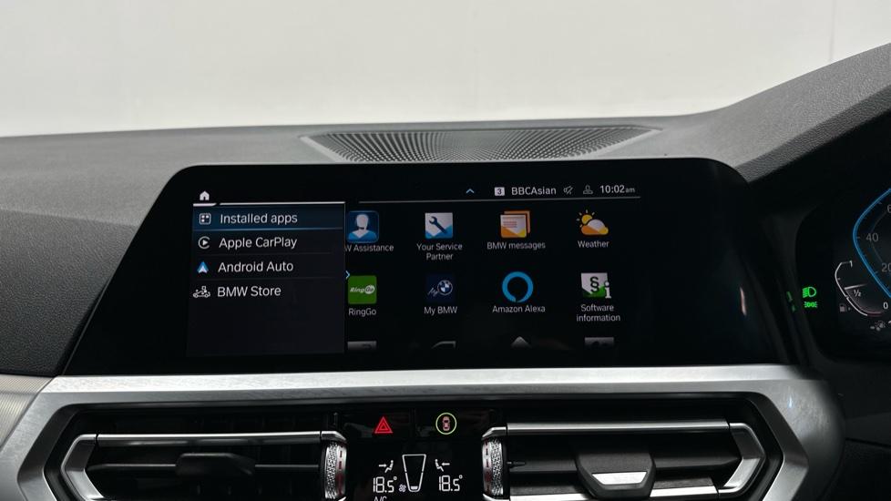 Apple Car Play & Android Auto