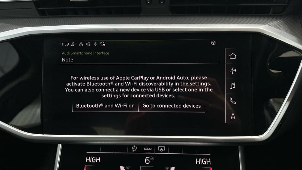 Apple Car Play & Android Auto