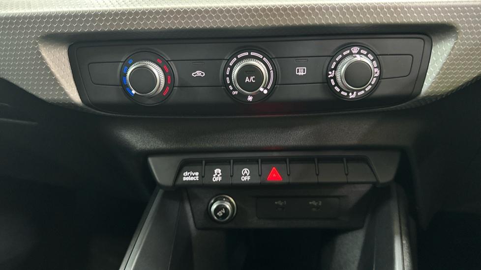 Air Conditioning / Auto Stop Start 