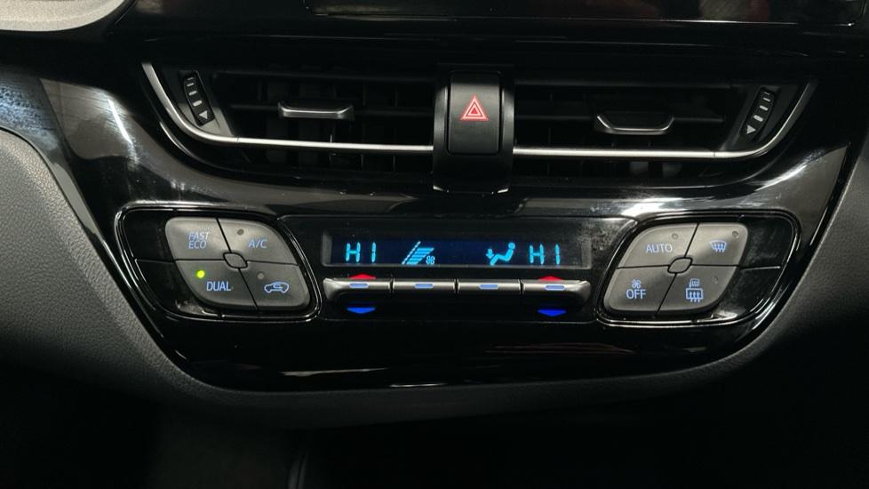 Air Conditioning /Dual Climate Control 