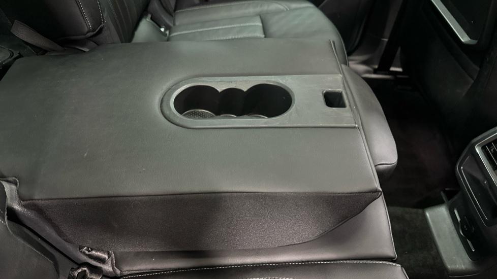 Rear Armrest/ Cup Holder