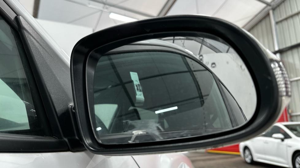 Blind spot monitoring 