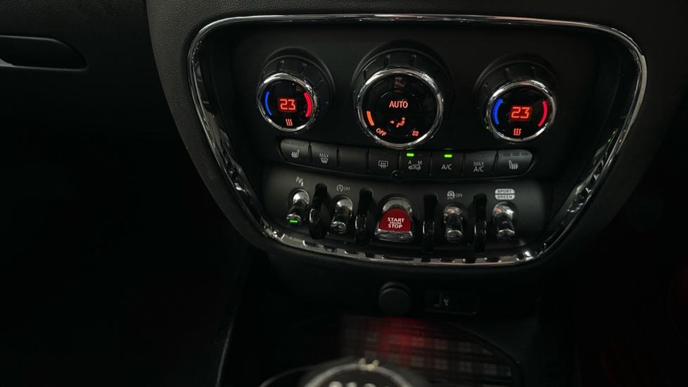 Heated Seats/Auto Stop Start 