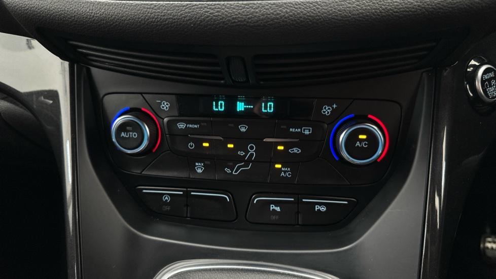 Air Conditioning /Dual Climate Control/Auto Stop Start 