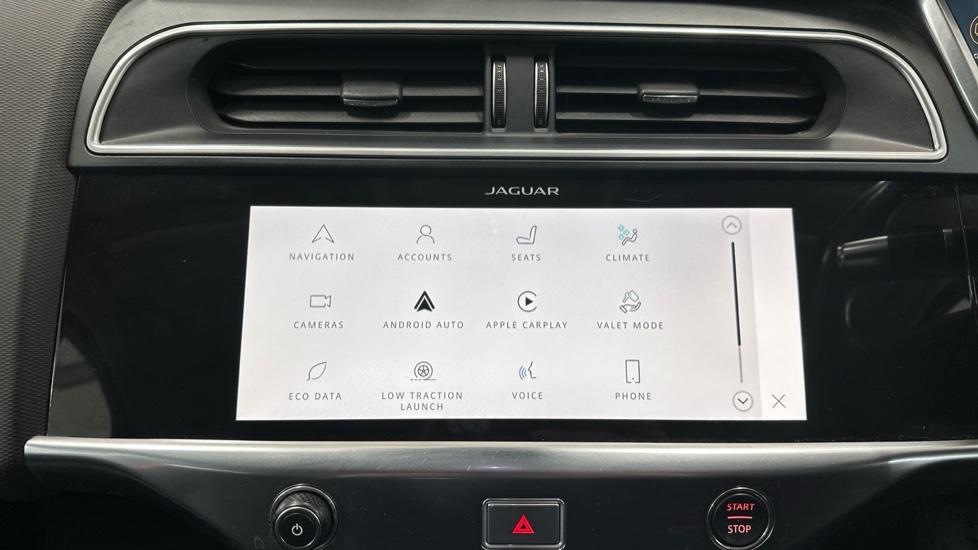 Apple Car Play & Android Auto