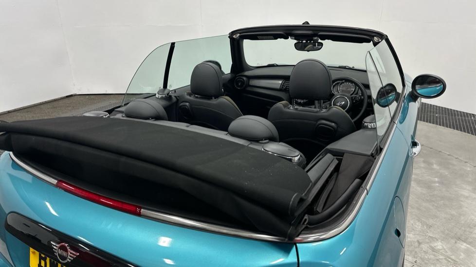 Convertible Roof