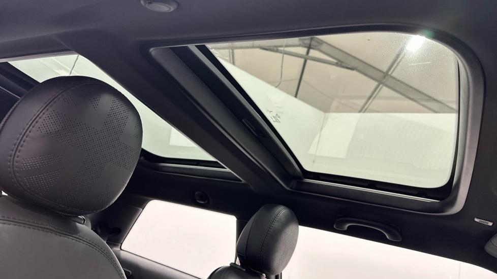 Panoramic Roof