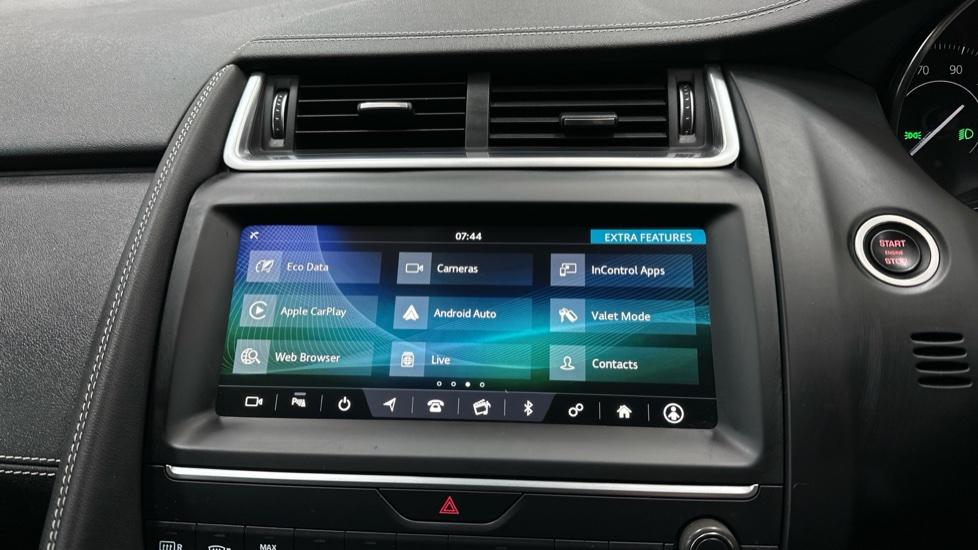 Apple Car Play & Android Auto