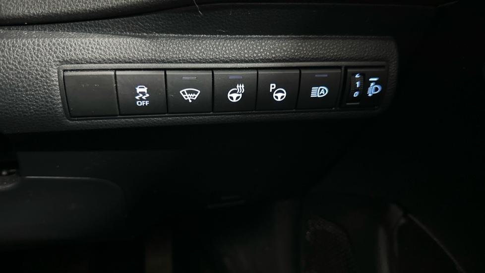 Auto Park/Heated Steering Wheel 