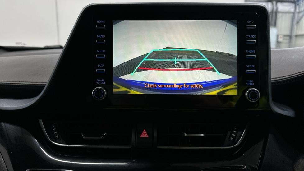 Rear View Camera /Park Pilot 