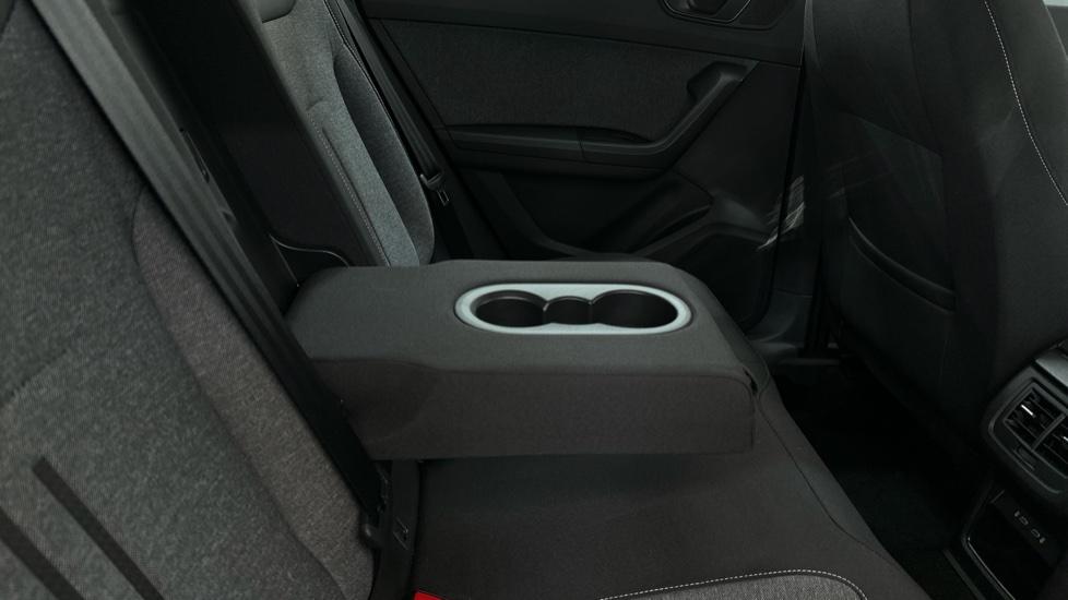 Rear Armrest/ Cup Holder