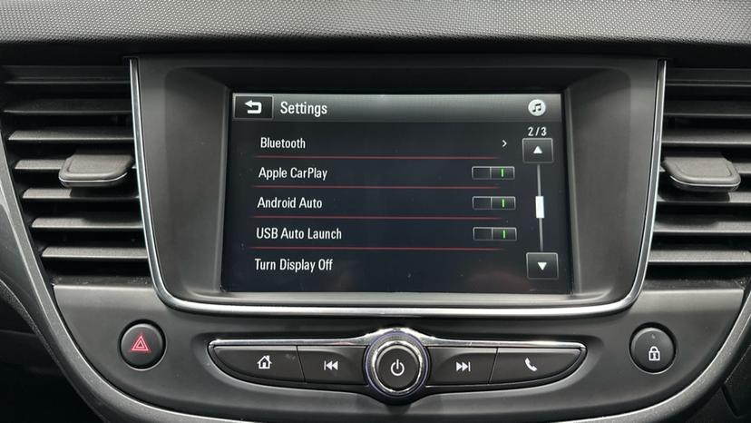 Bluetooth/Apple CarPlay/Android Auto 