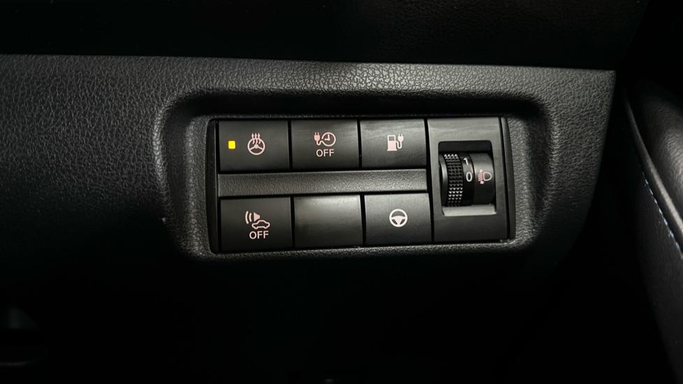 Heated Steering Wheel 