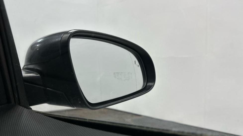 Blind Spot Monitoring System 