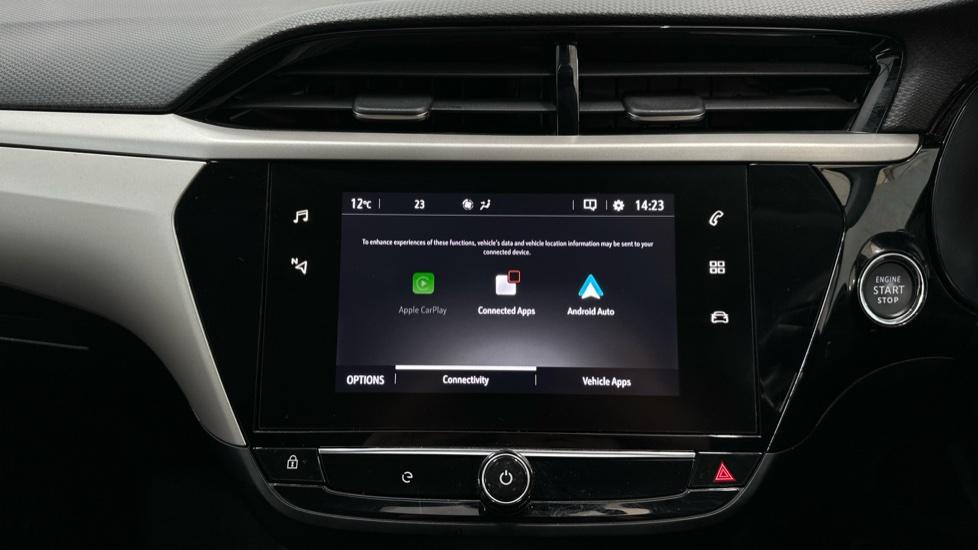 Apple Car Play & Android Auto