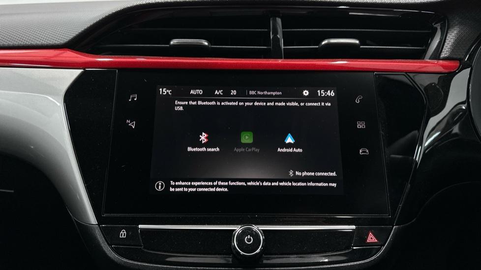 Apple Car Play & Android Auto