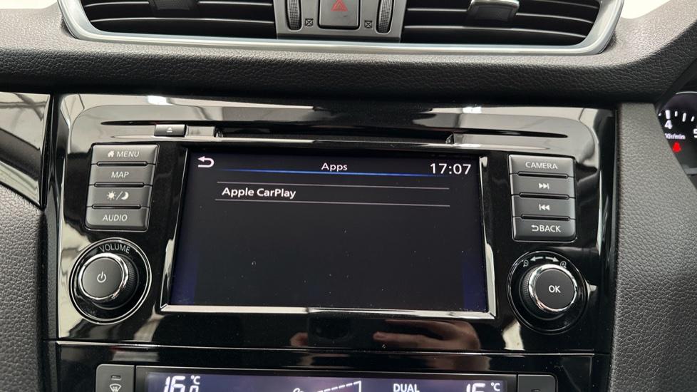 Apple Car Play