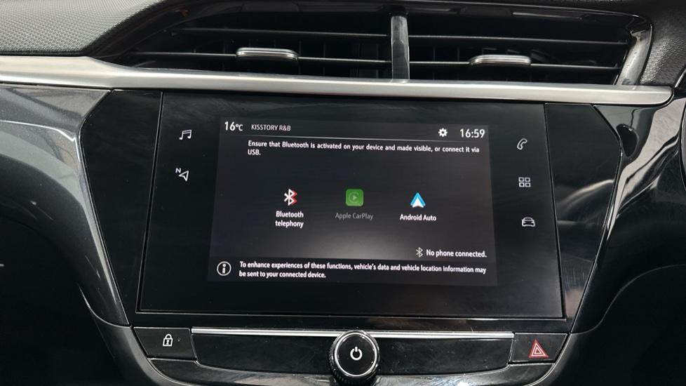 Apple Car Play & Android Auto