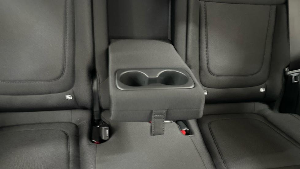 Rear Armrest/ Cup Holder