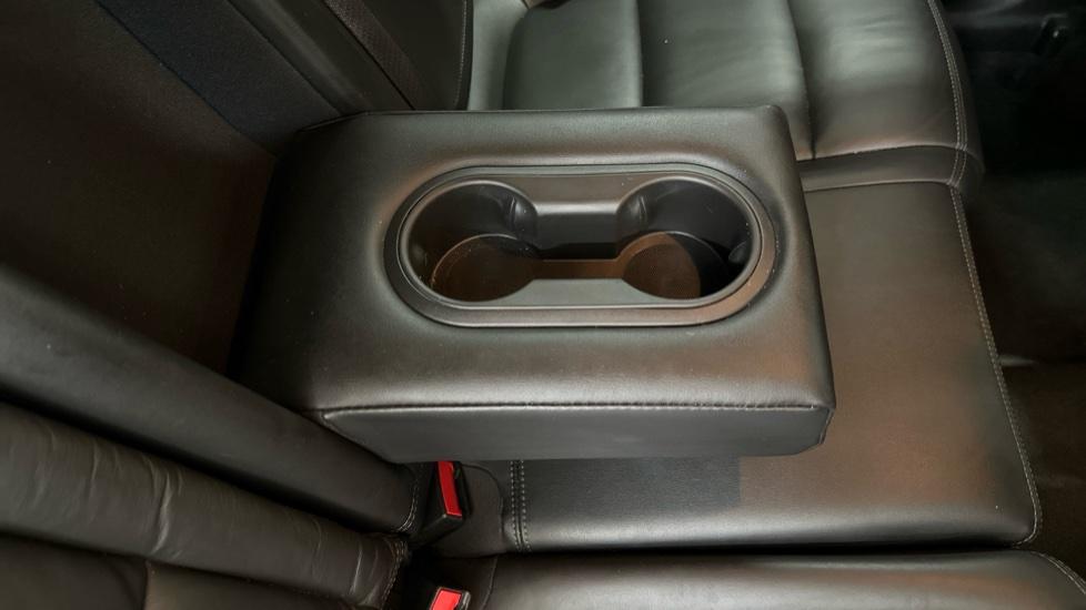 Rear Armrest/ Cup Holder