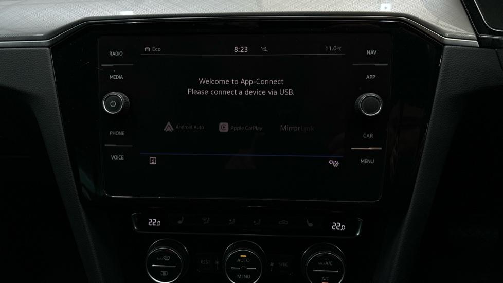 Apple Car Play & Android Auto