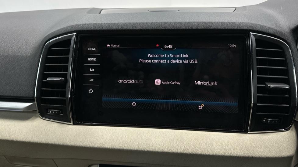 Apple Car Play & Android Auto