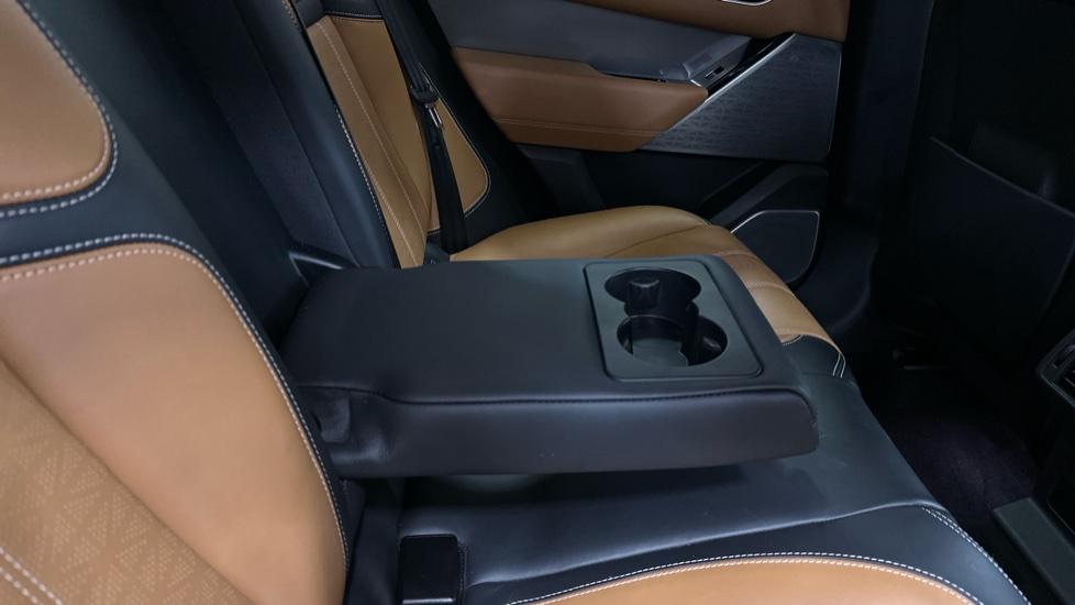 Rear Armrest/ Cup Holder