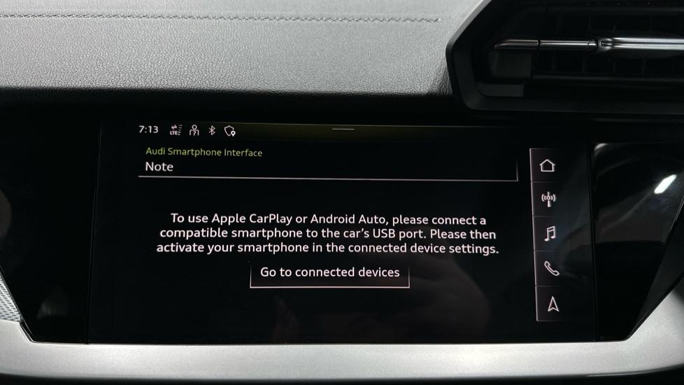 Apple Car Play & Android Auto