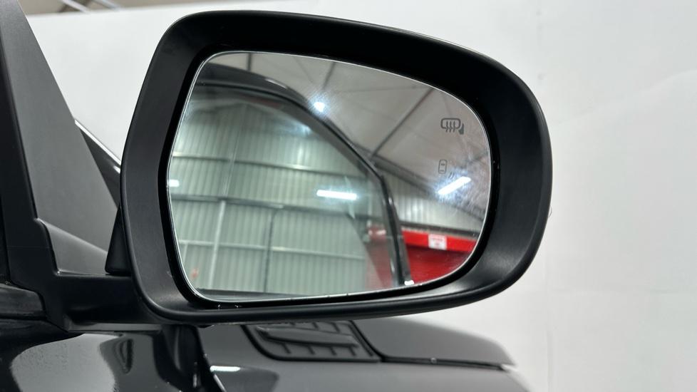 Blind Spot Monitoring System 