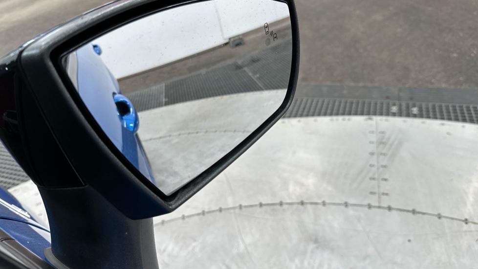 Blind Spot Monitoring System 