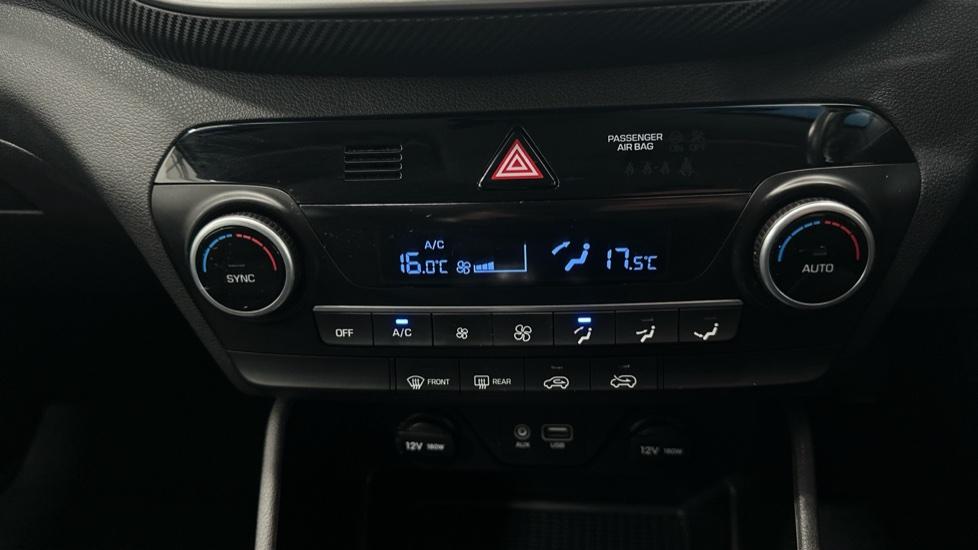 Air Conditioning /Dual Climate Control 