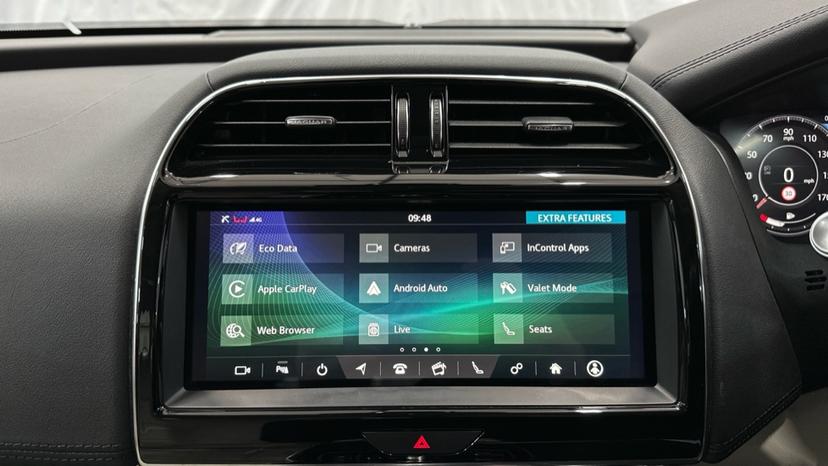 Apple CarPlay / Android Auto