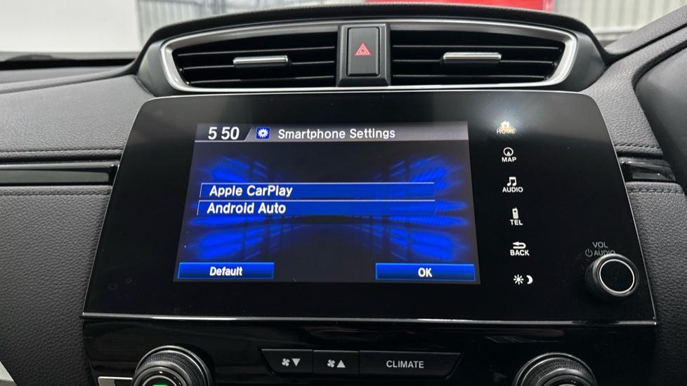 Apple Car Play & Android Auto