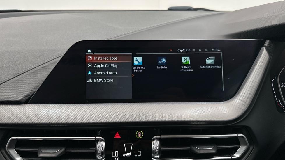 Apple Car Play & Android Auto