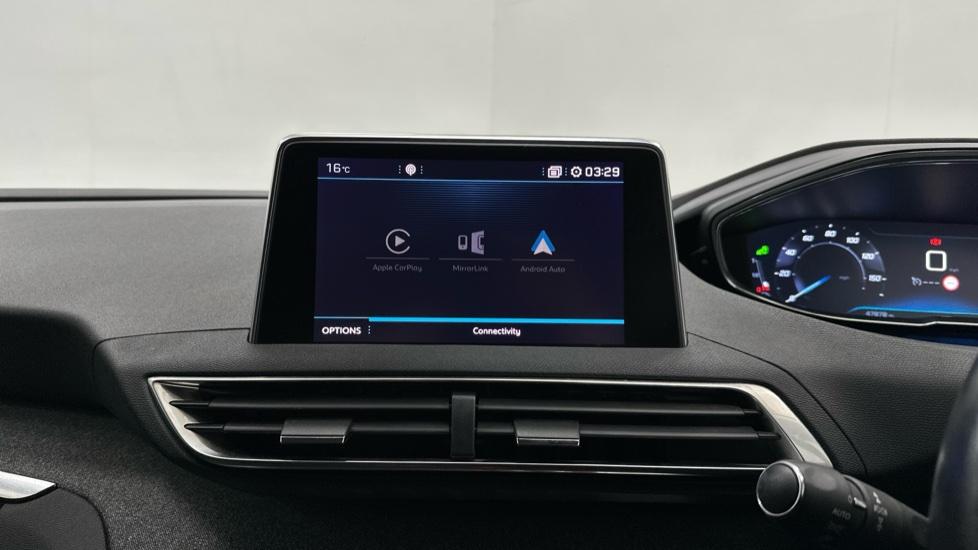 Apple Car Play & Android Auto