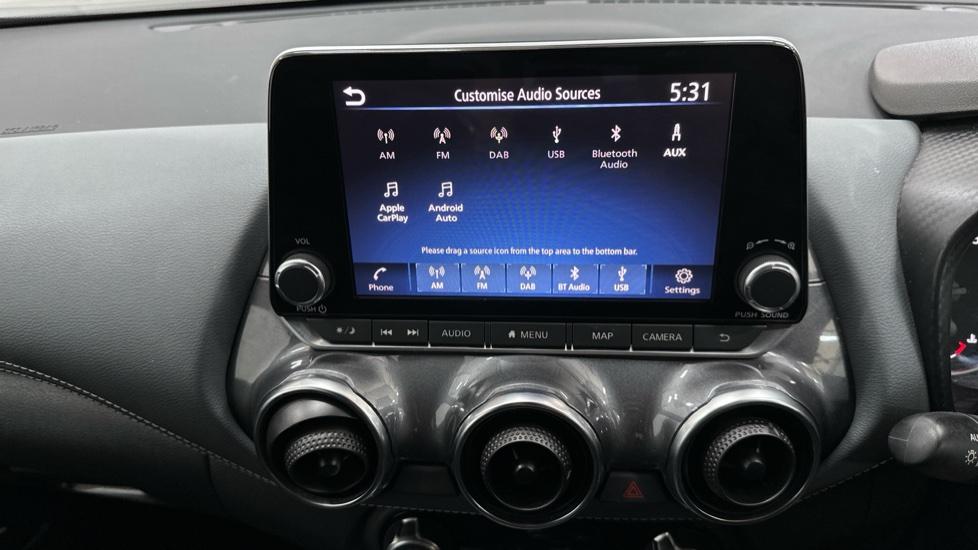 Apple Car Play & Android Auto