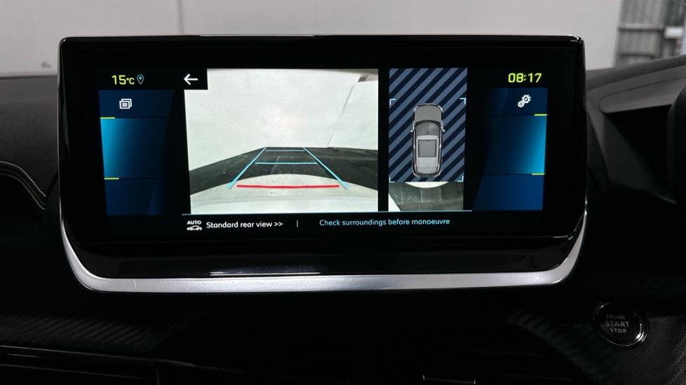 Rear View Camera /360/Park Pilot 