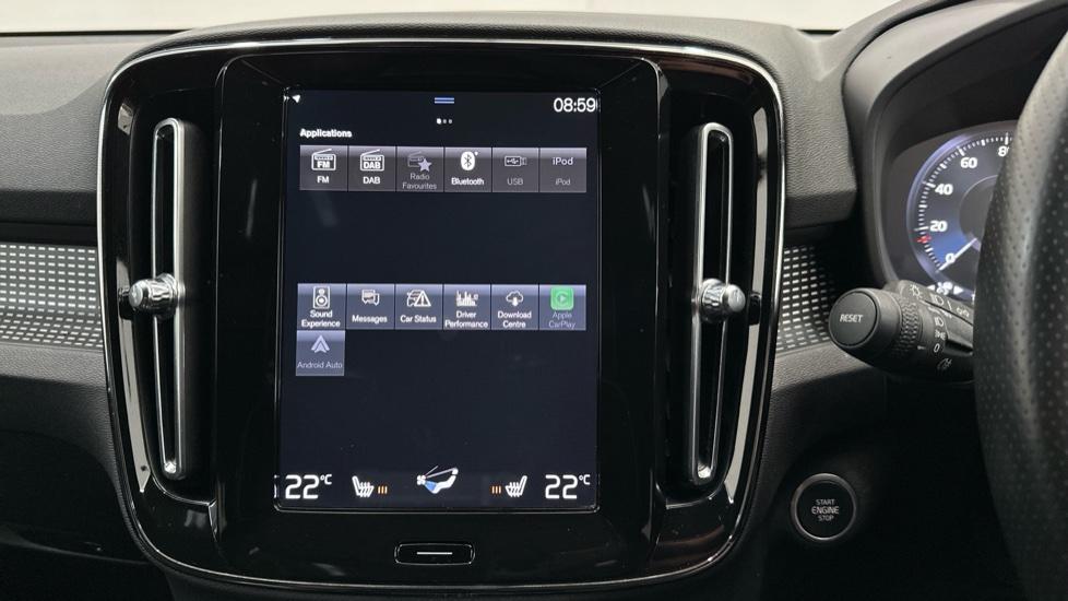 Apple Car Play & Android Auto