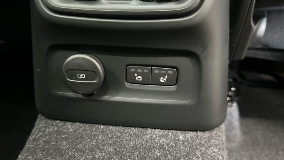 Rear Heated Seats 