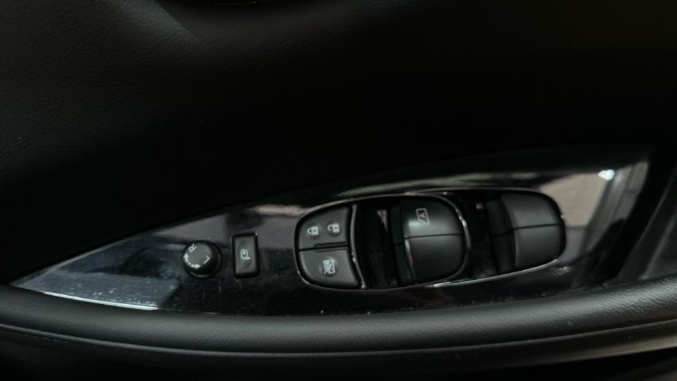 Electric Windows / Wing Mirrors 